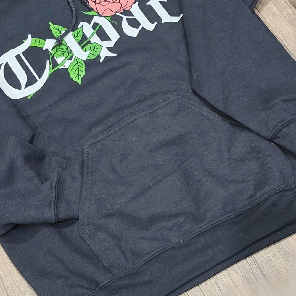 2Pac ✦ Black Rose Graphic Hoodie ✦ Iconic Hip-Hop Streetwear Pullover Unisex S - Picture 5 of 8